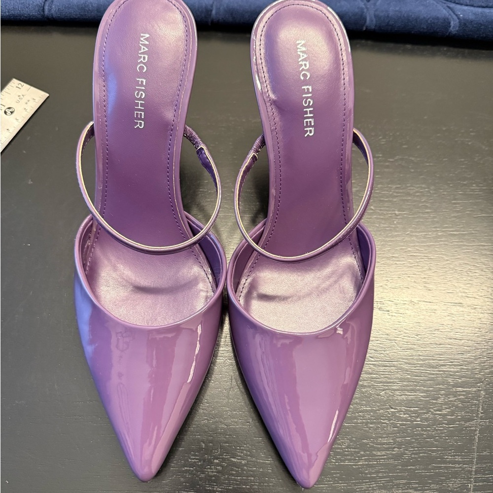 NWOT Marc Fisher Purple Patent Leather Heels - Size 8